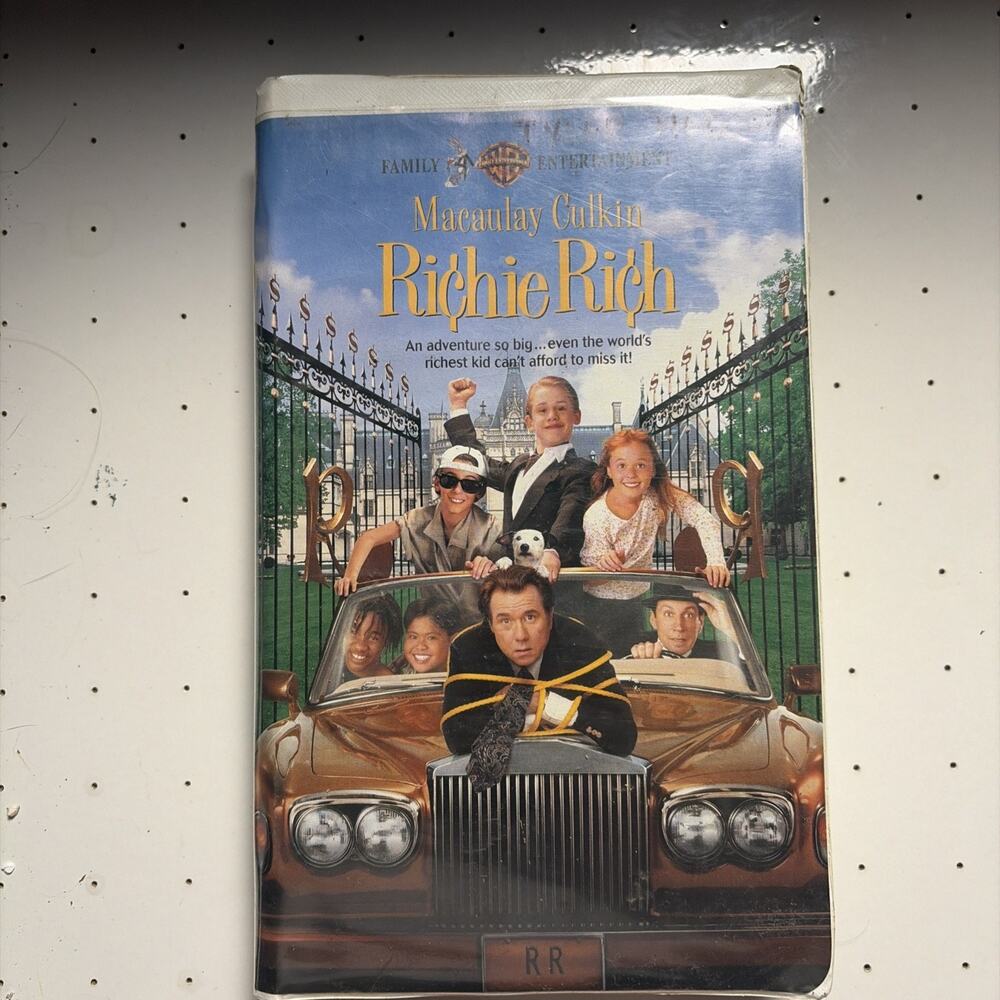 Richie Rich VHS 1995 Video Tape Macaulay Culkin 90s Movie Clamshell Nearly New!